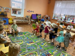 День сказок.